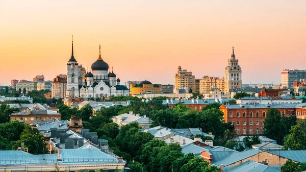 depositphotos_197840694-stock-photo-voronezh-downtown-in-the-evening