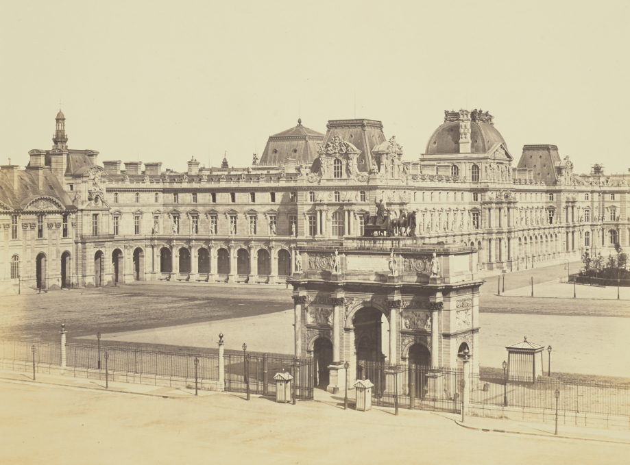 Réunion_des_Tuileries_au_Louvre_1852–1857_Getty_Museum_vol1_06_Arc_de_Triomphe_du_Carrousel_and_the_Cour_Napoléon_from_the_Tuileries