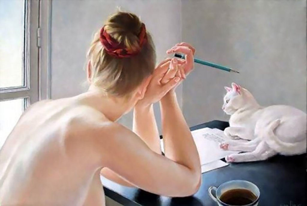 mujer-con-gato-escribiendo-1024x688.jpg