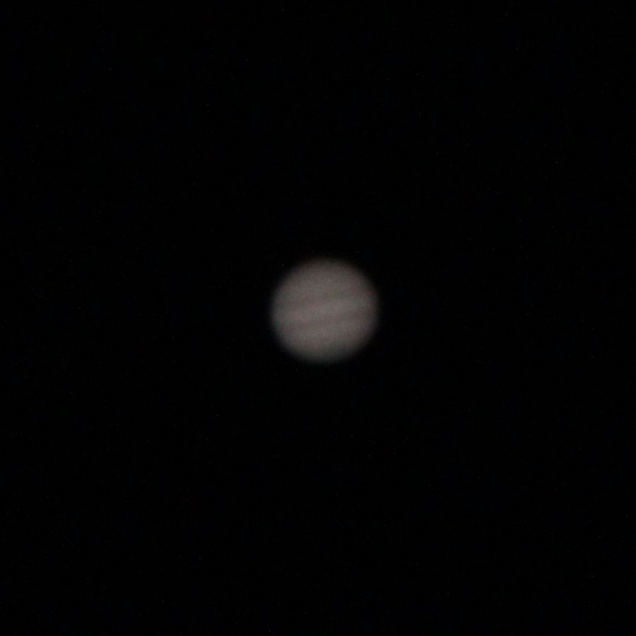 Agrandissement d'une photo de Jupiter au télescope 150/750 : Oculaire 6,3mm
