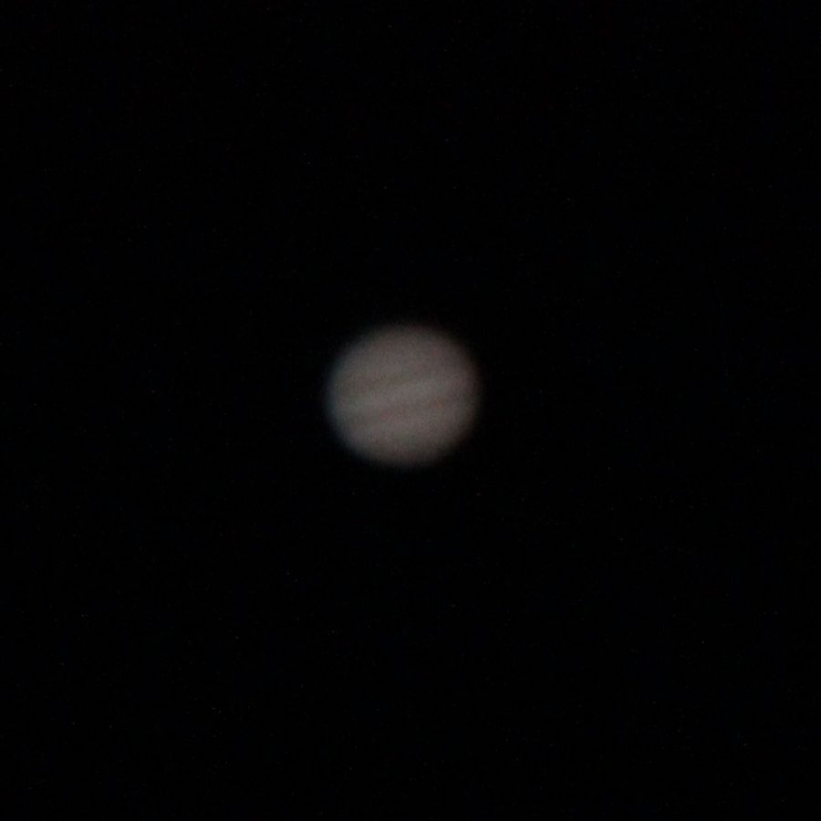 Agrandissement d'une photo de Jupiter au télescope 150/750 : Oculaire 6,3mm