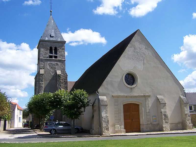 800px-Les_Alluets-le-Roi_Église.JPG