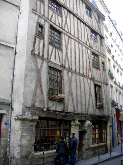 PARIS 3ème - PLUS ANCIENNE MAISON DE PARIS, RUE VOLTA