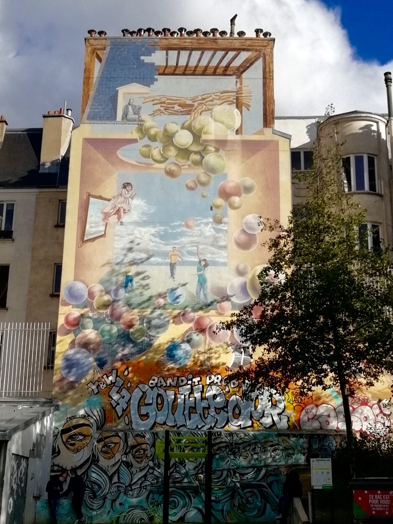 PARIS 18ème - SQUARE LÉON