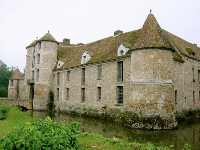Le château de Launay à VILLIERS LE MAHIEU