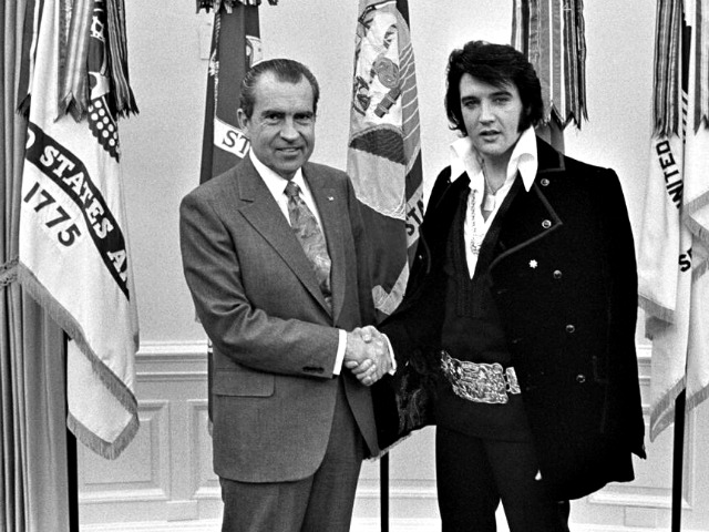 Nixon-Elvis-ap.jpg