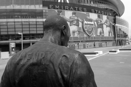 Thierry_Henry_Statue_3.jpg