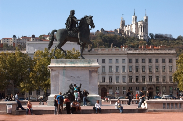 Place Bellecour Lyon.jpg