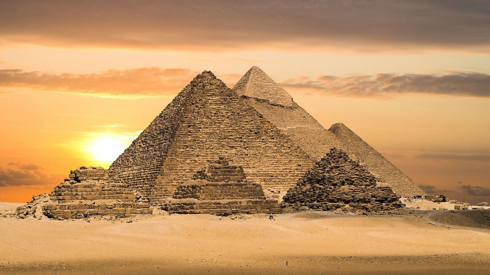 comment-egyptiens-construction-pyramides-e1409235710624.jpeg