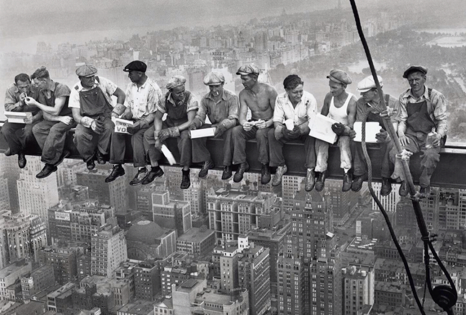 Lewis-Hine-Rockefeller-Center-Construction-Site-1930.jpg
