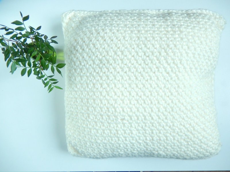 diy un coussin au crochet 4