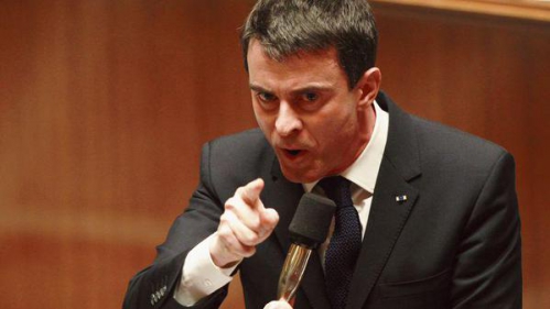 CBwx9jVWMAAoDgt      valls   malade.jpg