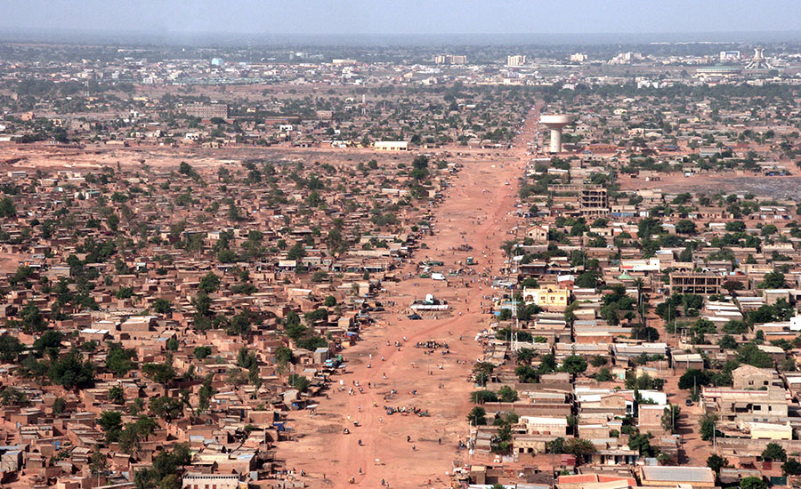 Francis-Kere-Parliament-Burkina-Faso-04.jpg