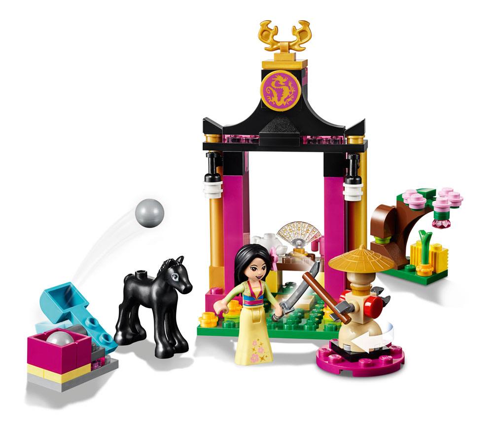 Boîte de LEGO - L'Entraînement de Mulan
