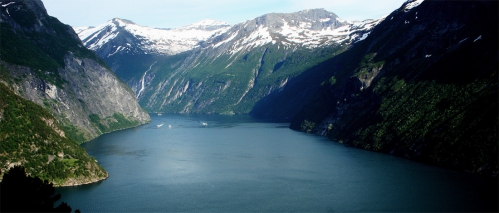 8-fjord-bleu.jpg