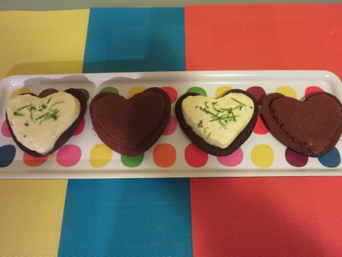 coeur choco et 2 mousses.jpg