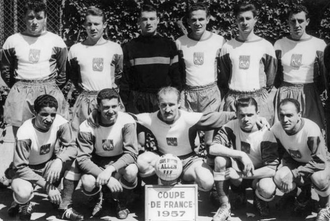 Toulouse FC 1957.jpg