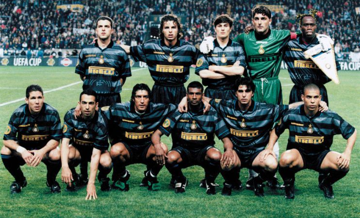 Inter Milan 1998.jpg