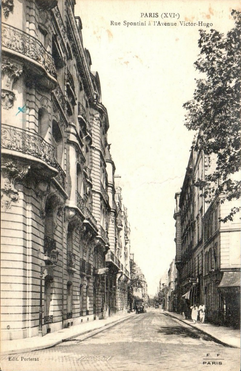 Rue Spontini à l'Avenue Victor-Hugo.PNG