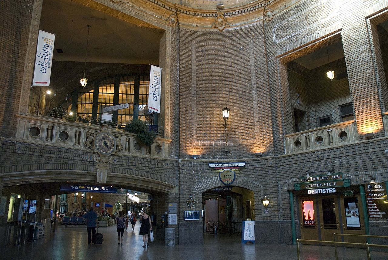 gare du palais.jpg