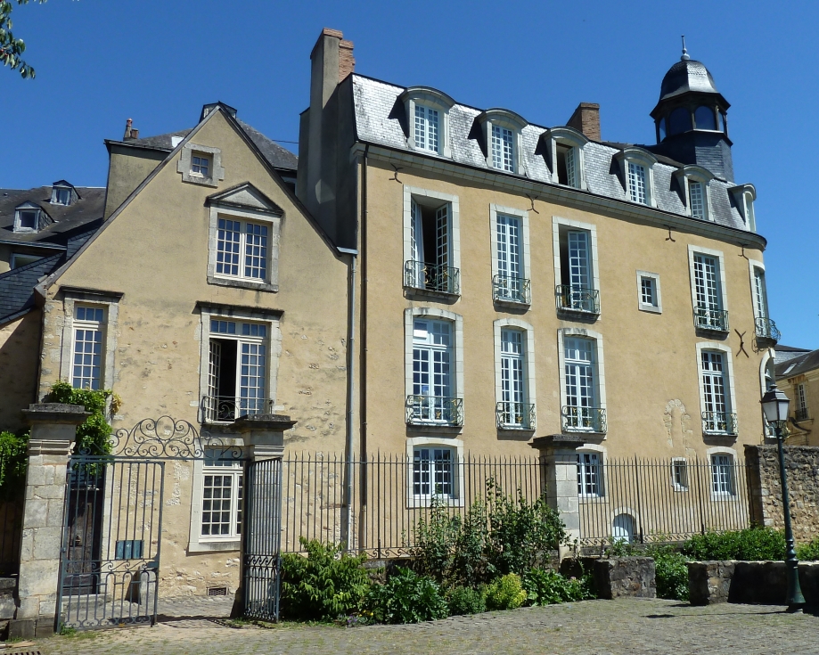 Hôtel Nepveu de Rouillon