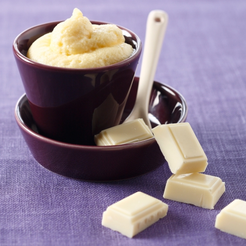 mousse-au-chocolat-blanc-facile.jpg