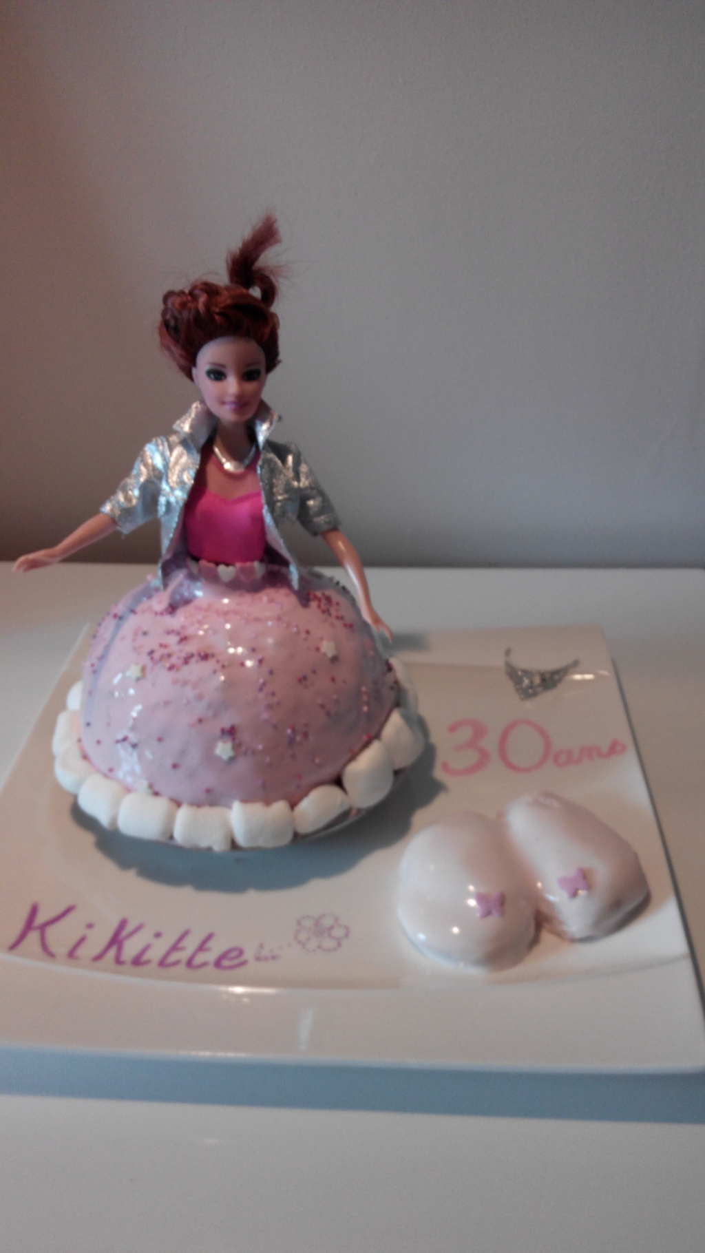 Gateau Anniversaire Princesse 30 Ans De Maman Http Lafabriquedekikitte Blog4ever Com