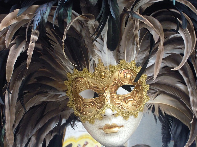 mask-of-venice-173679_640.jpg