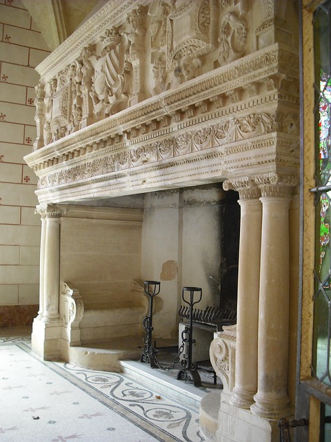 fireplace-172872_640.jpg