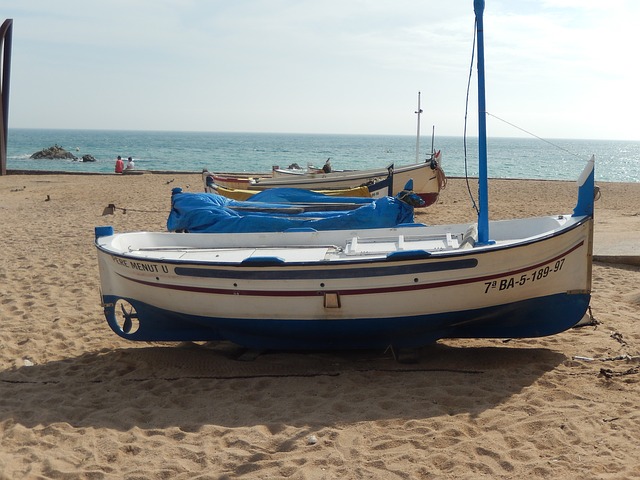 boats-994964_640.jpg