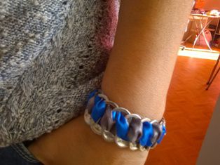 bracelet ruban gris bleu