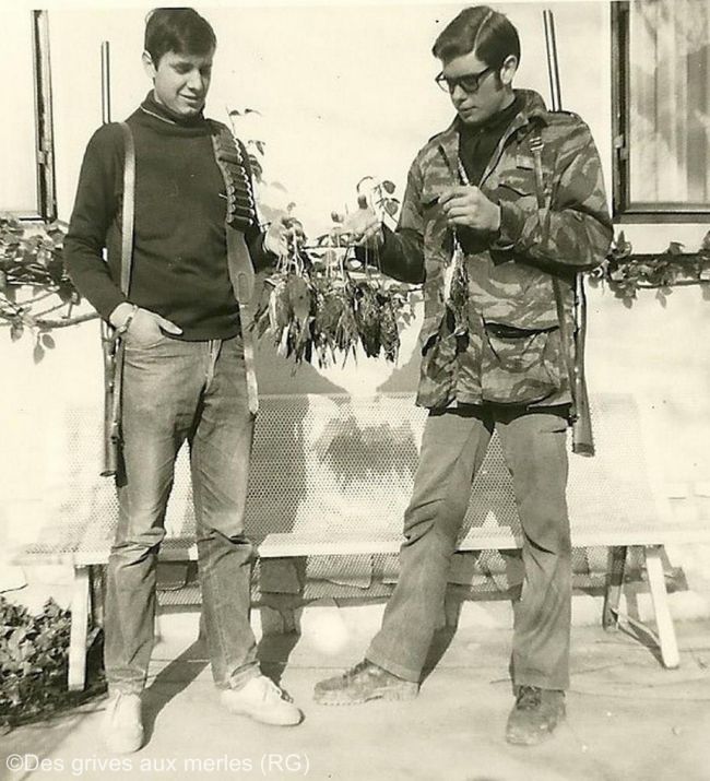 2 frères, retour d'une chasse aux grives (années fin 60-70)