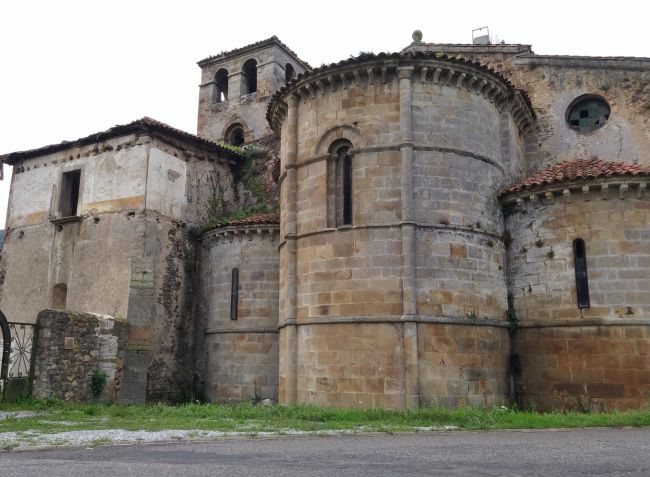 Le monastère de Cornellana