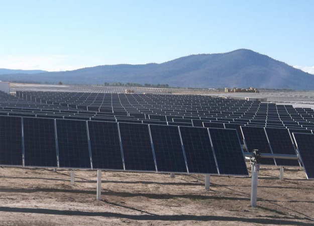 Canadian Solar Sells EarthLight SP Plant Concord Green Energy.jpg
