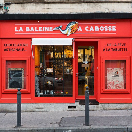 devanture-la-baleine-a-cabosse-rue-paradis.jpg