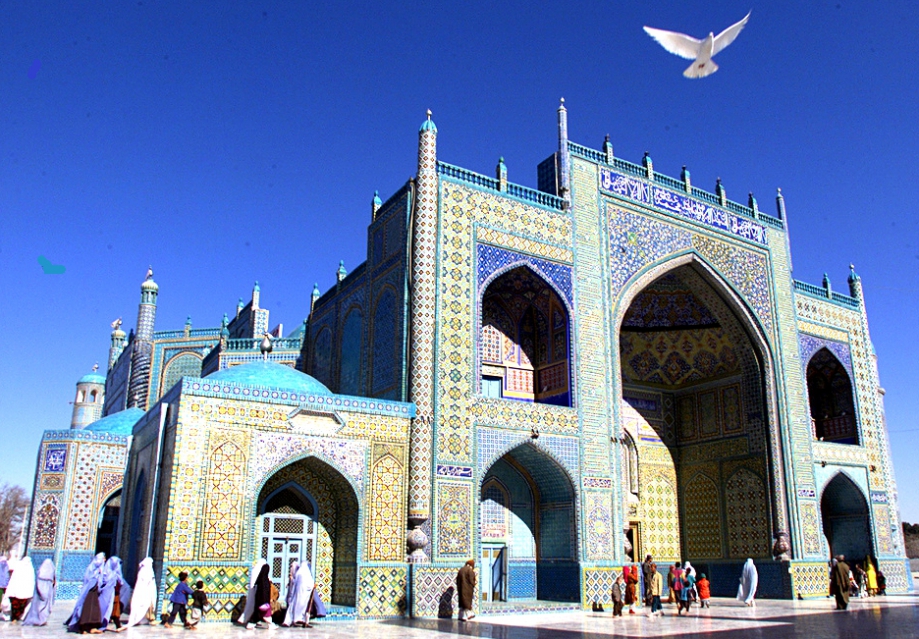 Mosque in Afghanistan.jpg