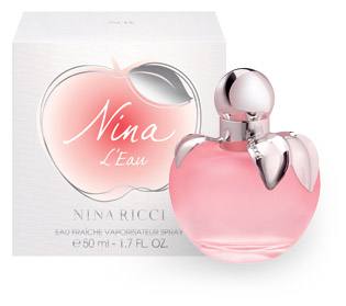 nina l'eau 2013.jpg