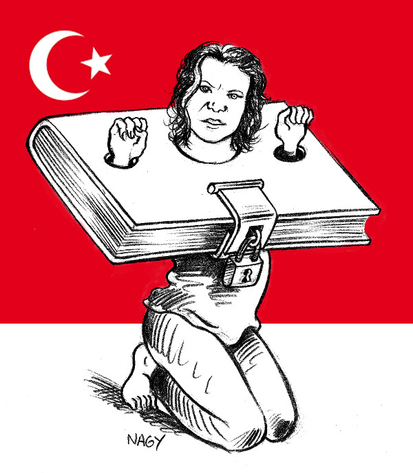 Asli erdogan-prison-turquie-72.jpg