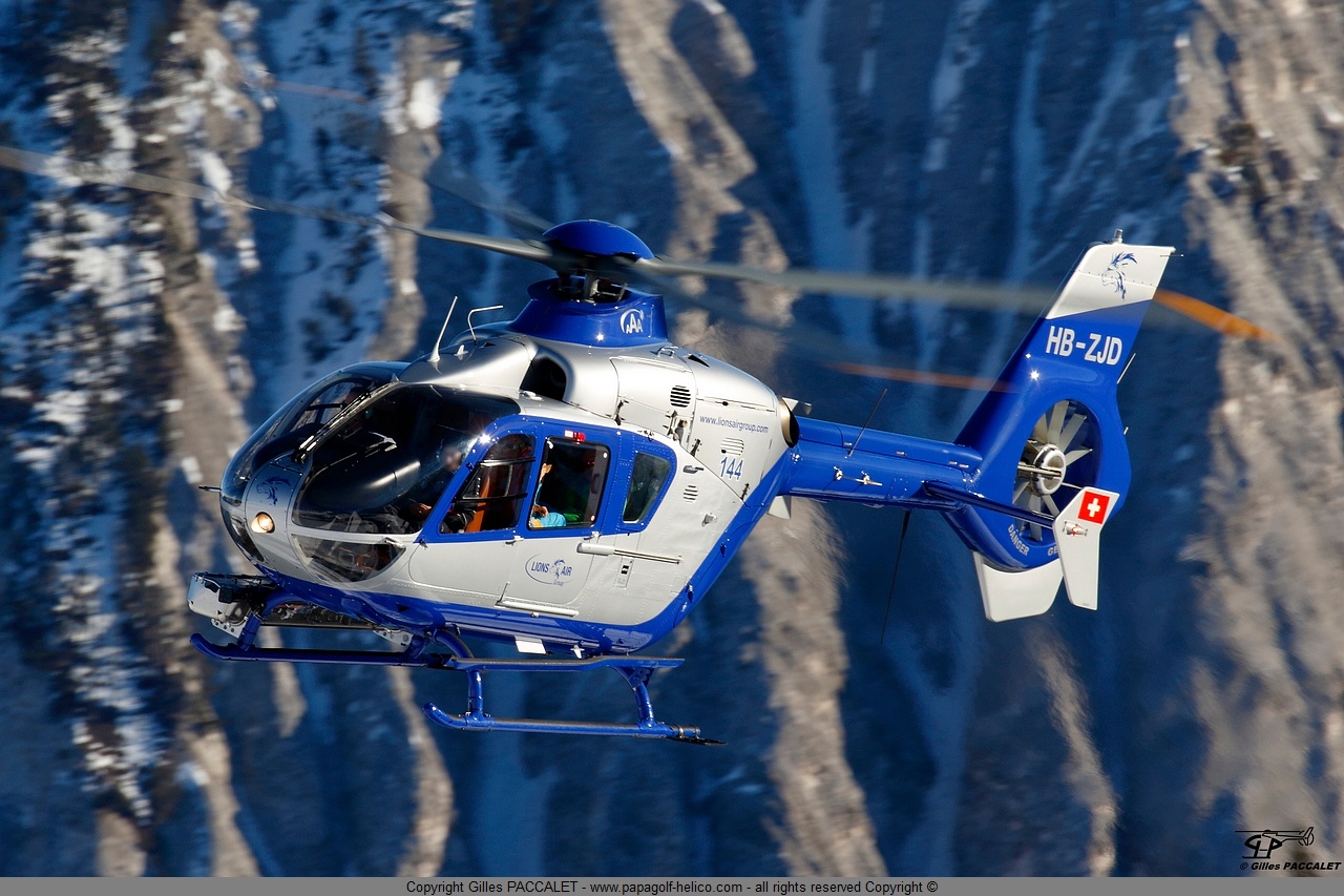 hb-zjd-eurocopter-ec135-6358.JPG