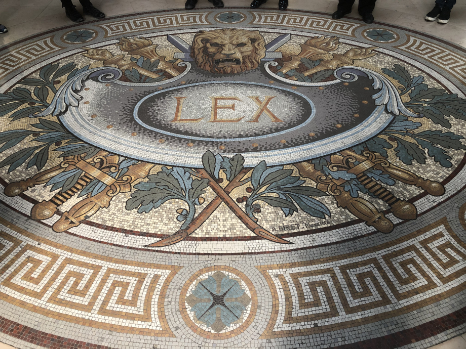 LEX : loi en latin