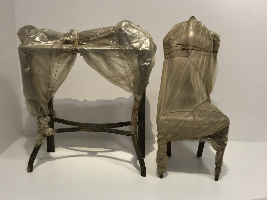 Table empaquetée et chaise empaquetée
1963
