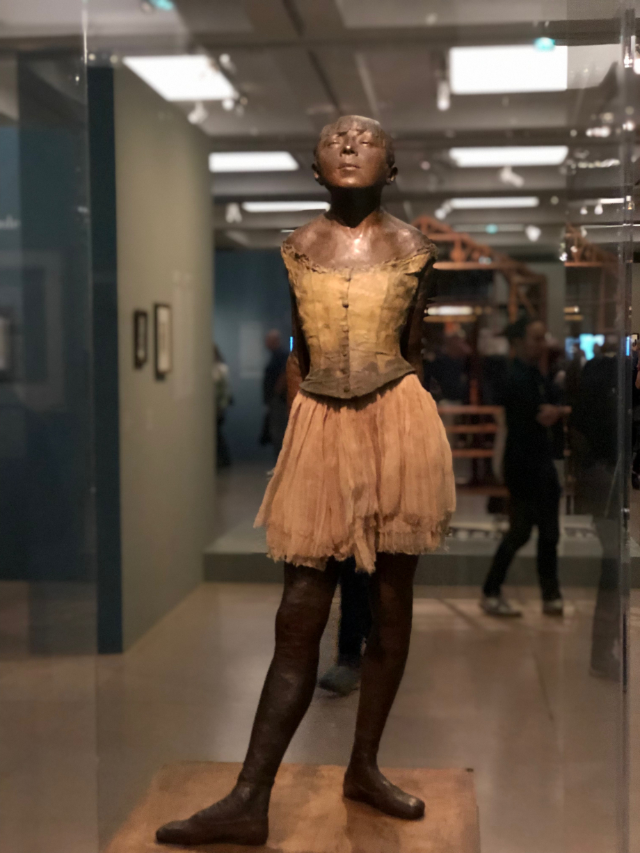 Petite danseuse de quatorze ans
entre 1878 et 1881 (modèle)
1921 1931 fonte
Paris, Musée d'Orsay