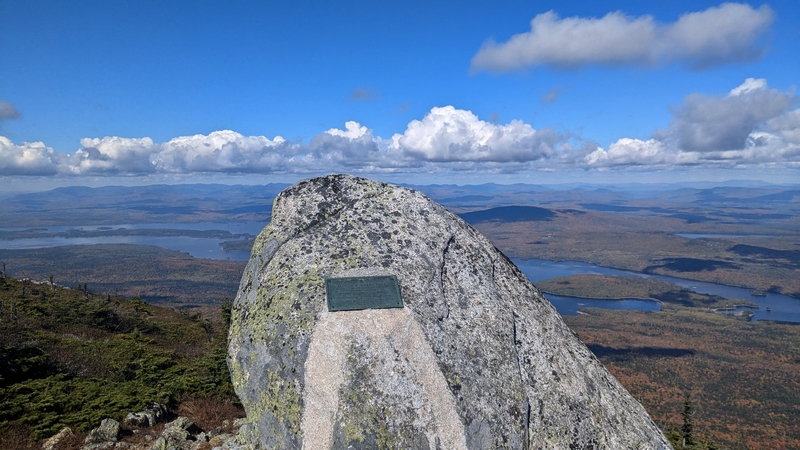 https://static.blog4ever.com/2016/03/816195/Bigelow-Preserve---Avery-Peak---Photo-perso-15---En-haut-6.jpg