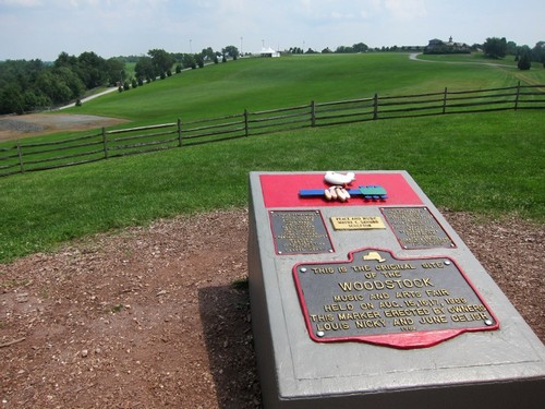 https://static.blog4ever.com/2016/03/816195/Chronique-6---Bethel-Woods--monument-.jpg