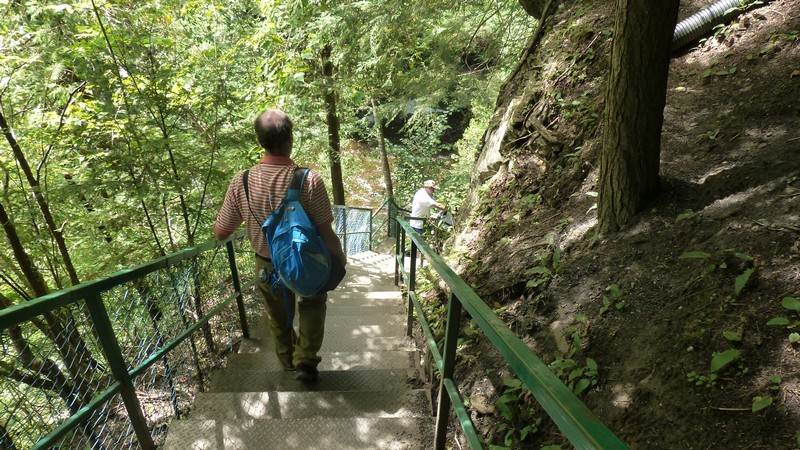 https://static.blog4ever.com/2016/03/816195/Gorge-Coaticook---Photo-10a--escalier-.JPG