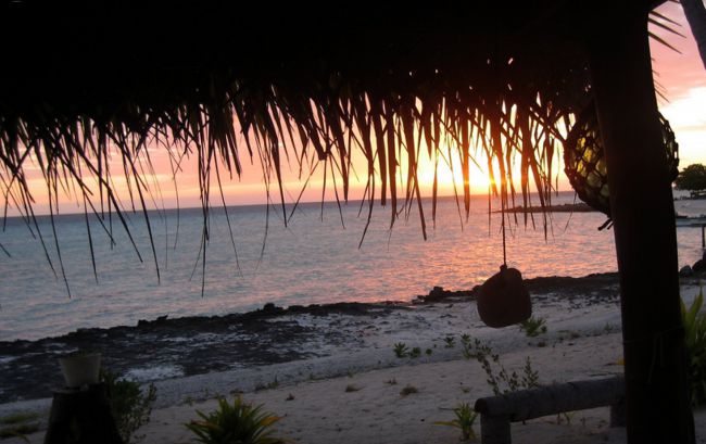 Soleil couchant Makemo Polynésie française