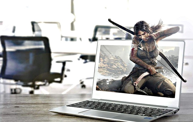 Lara Croft dans un jeu sur PC