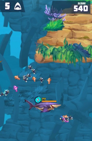 Gameplay du jeu mobile « Hungry Shark Arena »