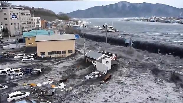 tsunami photo.jpg