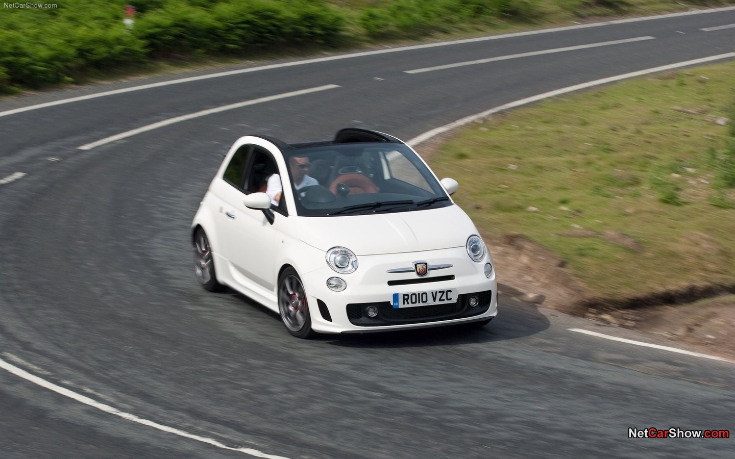 Abarth 500C 2011 2fbd5e52